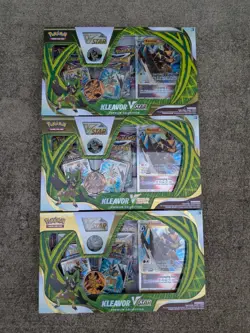 Pokemon TCG - Kleavor VSTAR Premium Collection Bundle - Image 1