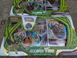 Pokemon TCG - Kleavor VSTAR Premium Collection Bundle - Image 5