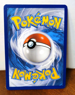 POKEMON MEW 32/68 REVERSE HOLO RARE HIDDEN FATES LP - Image 2