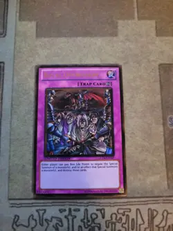 YUGIOH ROYAL OPPRESSION GLD4-EN047 GOLD LIMITED ED NM - Image 3