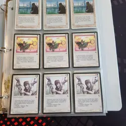 Magic The Gathering Lot! 17LB Box includes a Binder - Image 4
