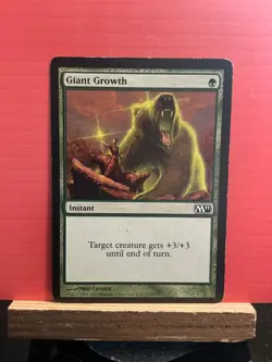 Giant Growth Core Set 2011 (M11) Regular - Image 1