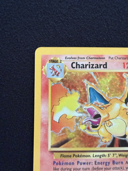 Pokemon TCG Charizard 4/102 Celebrations Classic Collection Holo Rare NM - Image 3