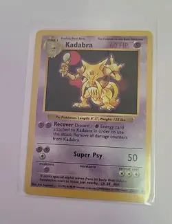 Kadabra 32/102 Base Set Shadowless Pokemon Card - Image 1