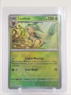 LEAFEON 2025 POKEMON PRISM EVOLUTIONS POKE BALL HOLO REVERSE 005/131 Q3687 - Image 1