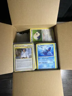 Pokemon TCG Card Lot Bulk 1000+ uncommons/commons - Image 1