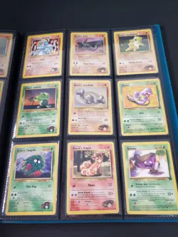 Huge Vintage Pokemon Binder Collection Lot of 100 Cards NM-LP - Image 5