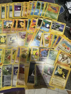 LOT OF 88 POKEMON CARDS VINTAGE WOTC SETS INCLUDING E READERS AND PIKACHU PROMO - Image 4
