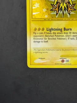 Pokemon TCG: Zapdos - 150/147 Supreme Victors - Super Rare Holo NM- - Image 4