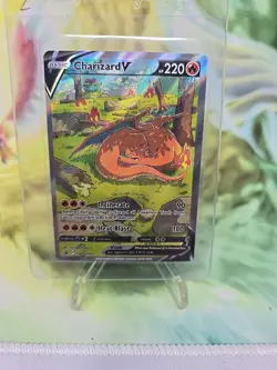 Charizard V SWSH260 SWSH: Sword & Shield Promo Cards Holo Pokemon TCG - Image 1