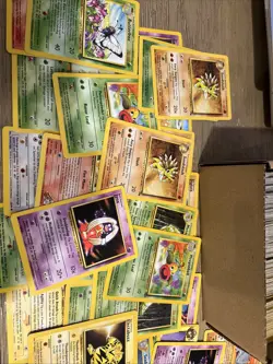 Random LOT of Pokemon Cards - 1 Pound 9.9 Ounces - Approximately 425 Cards! - Image 4
