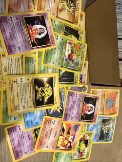 Random LOT of Pokemon Cards - 1 Pound 9.9 Ounces - Approximately 425 Cards! - Image 5