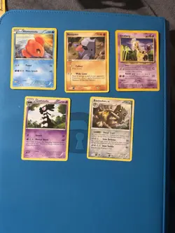 HP/MP/LP Vintage Pokemon Cards- LOT OF 5 #6 - Image 1