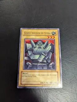 Giant Soldier of Stone LOB-068 The Legend of Blue Eyes Unlimited Near Mint - Image 1