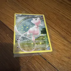 Pokemon Mew Reverse Holo XY110 Psychic Basic XY Trading Card - Image 2