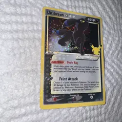 Pokemon TCG Umbreon Gold Star 17/17 Celebrations 25th Classic Collection Mintyyy - Image 3