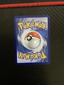 Pokemon TCG Pikachu 005/025 Holo 25th Anniversary Celebrations NM - Image 2
