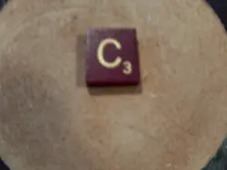 U PICK SCRABBLE DELUXE BURGUNDY/MAROON TILES Gold yellow LETTERS - Image 5