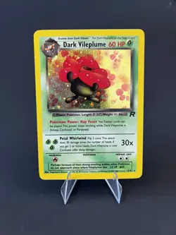 Pokemon Dark Vileplume 13/82 Holo Team Rocket NM - Image 1