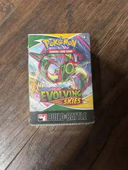 Pokemon TCG: Sword & Shield - Evolving Skies Build And Battle Box! New, Sealed! - Image 1