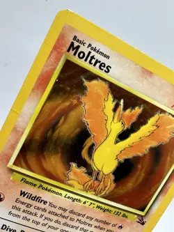 Pokemon TCG Moltres Fossil Set Holo Rare Card 12/62 LP - Image 3