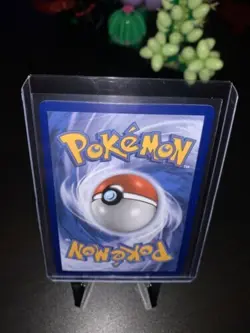 Pokemon TCG Brilliant Stars Mimikyu V 068/172 Ultra Rare Holo - Image 2
