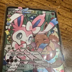 Sylveon EX RC32/RC32 Full Art Pokemon Generations Radiant Collection - DAMAGED - Image 4