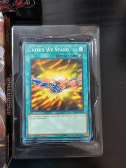Yu-Gi-Oh Lot Legendary collection 5ds Box, Playmats, Codebreaker starter deck - Image 4