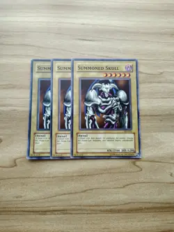 Yu-Gi-Oh! - Summoned Skull 3X - Full Playset - Image 1