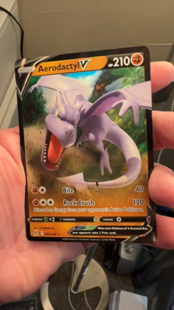 Pokemon TCG Aerodactyl V 92/196 Lost Origin Holo - LP/MP - Image 2