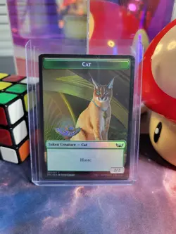 Cat/Rhino Token Magic The Gathering Streets Of New Capenna Foil Token NM - Image 1