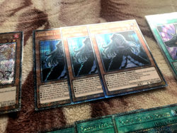 YU-GI-OH! X3 ASH BLOSSOM & GHOST BELLE - QUARTER CENTURY (EU PRINTS) - Image 2