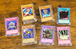 YuGiOh 200+ Lot 2002-2014 Non-NM/high grade playable cards ENGLISH - Image 3