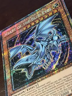 YuGiOh! - Heart of the Blue-Eyes MP25-EN013 Starlight Rare 1st Edition Near Mint - Image 2