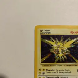 1999 Pokemon WOTC: Base Set Zapdos 16/102 Holo Rare Vintage - Image 2