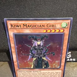 Kiwi Magician Girl MVP1-EN016 The Dark Side of Dimensions Movie Pack Unlimited - Image 4
