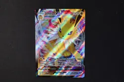 Jolteon VMAX 051/203 Holo Shiny Pokemon TCG Card Evolving Skies 2021 NEAR MINT - Image 1