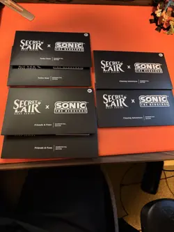 MTG Secret Lair x Sonic: Super Sonic Bundle Rainbow Foil, Sealed - Image 1