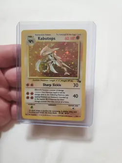 KABUTOPS 9/62 UNLIMITED FOSSIL POKEMON (VINTAGE - HOLO RARE, LP) - Image 1