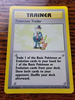 Pokemon Trader 77/102 Base Set UK 4th Print 1999-2000 Pokemon Card - Image 1