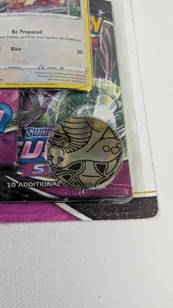 Pokemon TCG Sword & Shield Fusion Strike Eevee 3-Pack Blister - Image 3