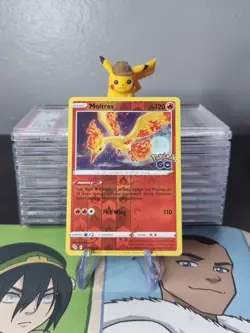 Pokemon TCG Moltres Reverse Holo Card 012/078 Pokemon Go - Image 1