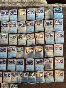 Pokemon Mega Evolution Reverse and Holo Lot 191 cards - Image 4