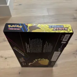 Pokemon TCG Crown Zenith Pikachu Vmax Premium Collection Box (7 Packs) (NISB) - Image 4