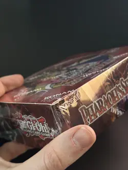 YuGiOh Pharaoh’s Servant 25th Anniversary Booster Box New Sealed - Image 3