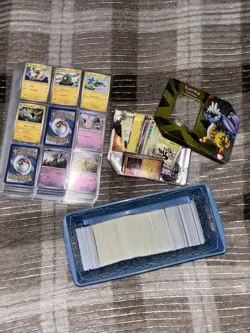 POKEMON CARD LOT (RANDOM) - Image 1
