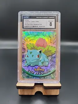Pokemon Ivysaur 1999 Topps Series 1 - 2nd Print Rainbow Foil - Image 1