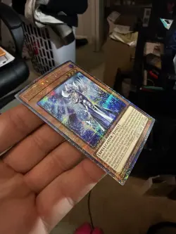 YuGiOh! 1st Edition Silent Magician (Quarter Century Secret Rare) RA02-EN012 - Image 4