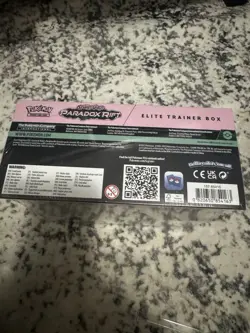 Pokemon TCG: Scarlet & Violet - Paradox Rift - Elite Trainer Box (ETB) - Sealed - Image 3