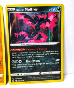 POKEMON LEGENDARY BIRDS GALARIAN MOLTRES ZAPDOS ARTICUNO HOLOS EVOLVING SKIES - Image 4